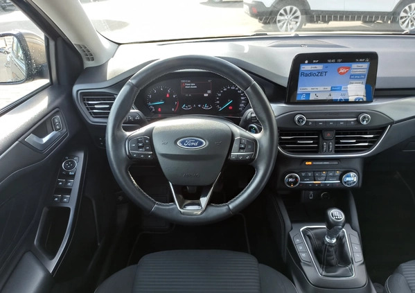 Ford Focus cena 63900 przebieg: 108511, rok produkcji 2018 z Kościerzyna małe 301